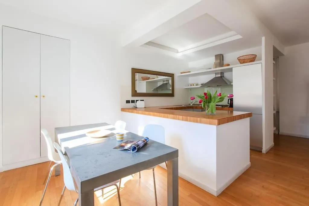Hacca Collection - Brera & Fashion District - Bright 2Br Apt Milano