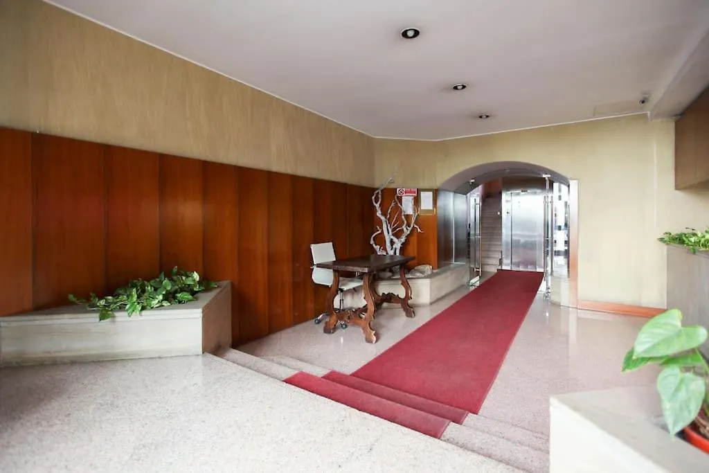 Apartment Hacca Collection - Brera & Fashion District - Bright 2Br Apt Mailand