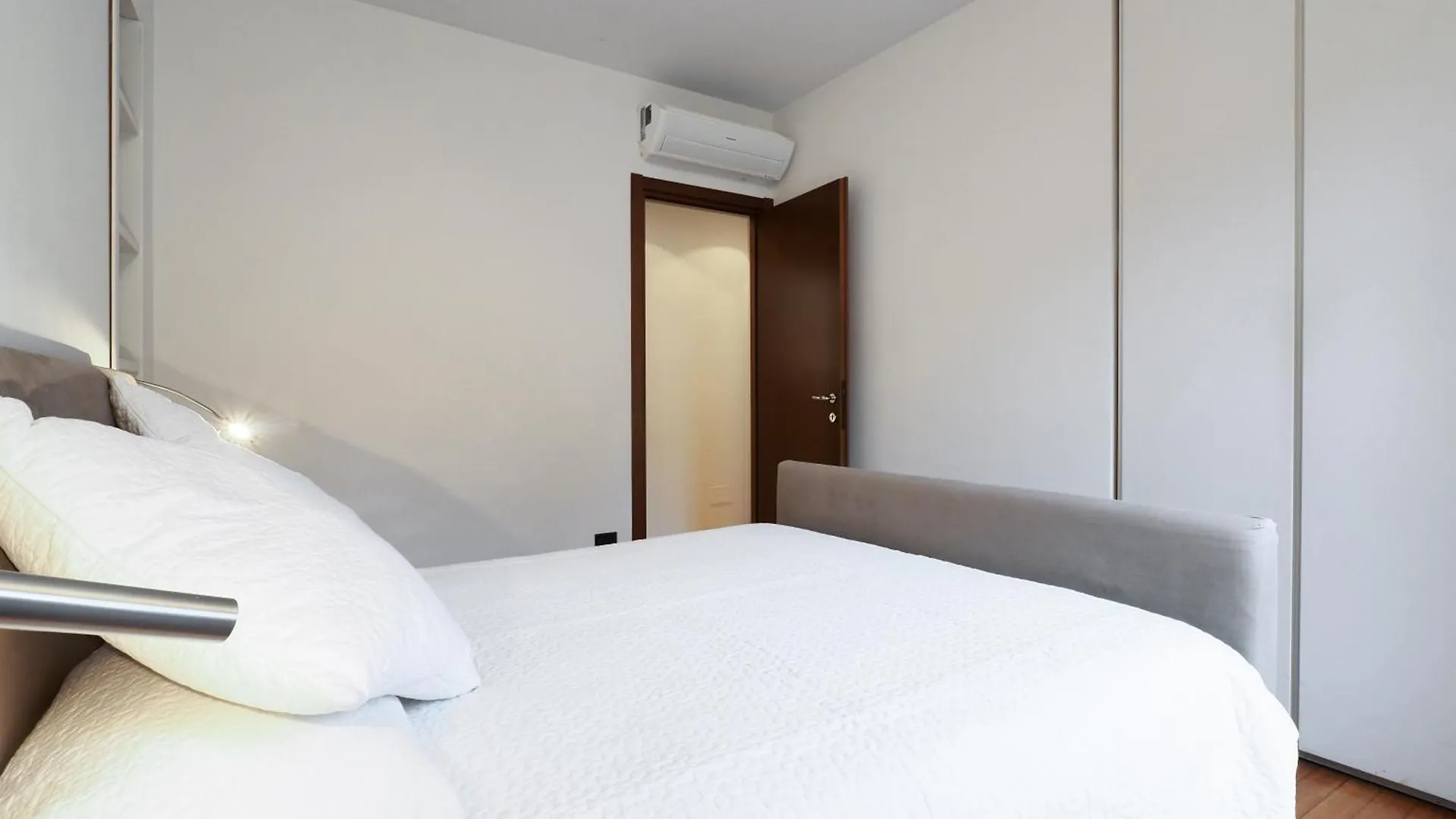 Hacca Collection - Brera & Fashion District - Bright 2Br Apt Mailand